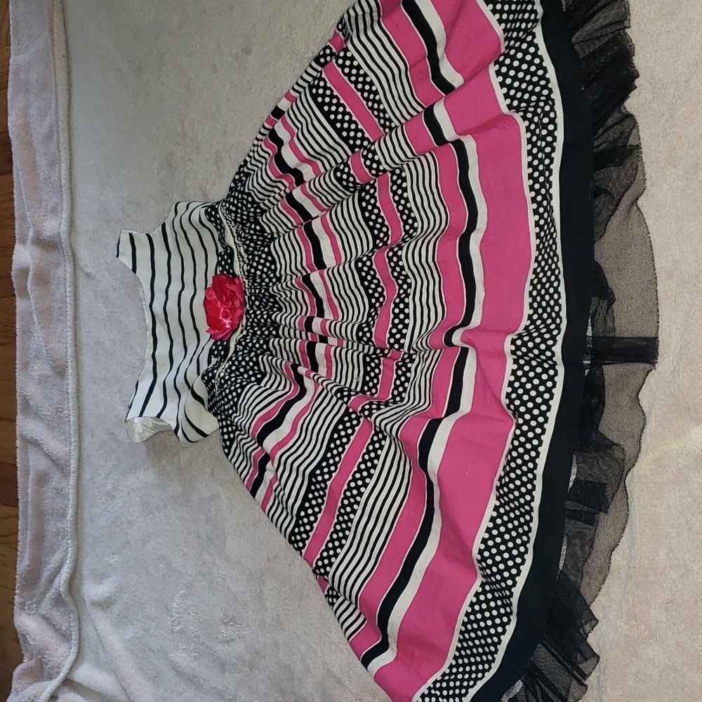 Girls dress By Young land, Pink,Black,white, size 6x
